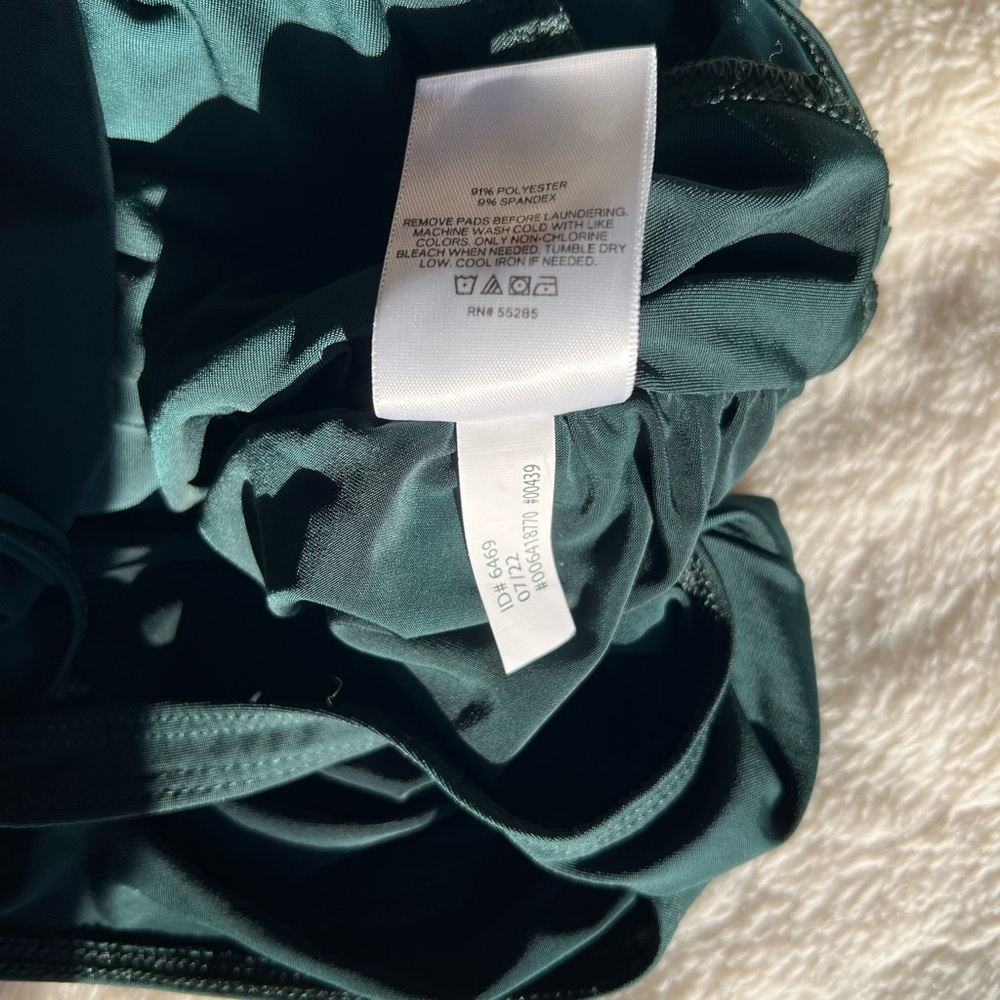 Elegant Green EXPRESS BODY CONTOUR Women's Top - Picture 5 of 6